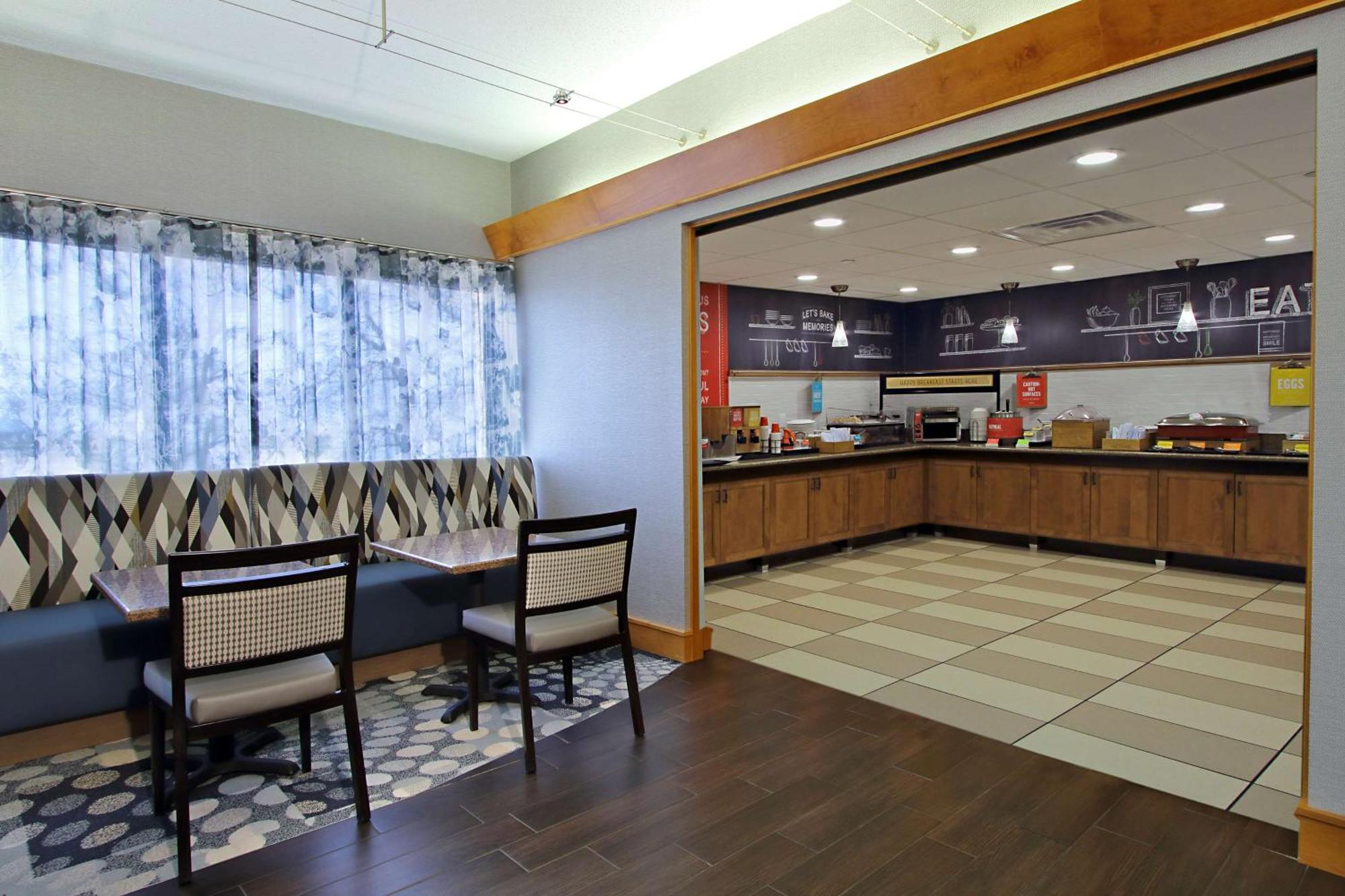 Hampton Inn Hagerstown-Maugansville Exterior photo