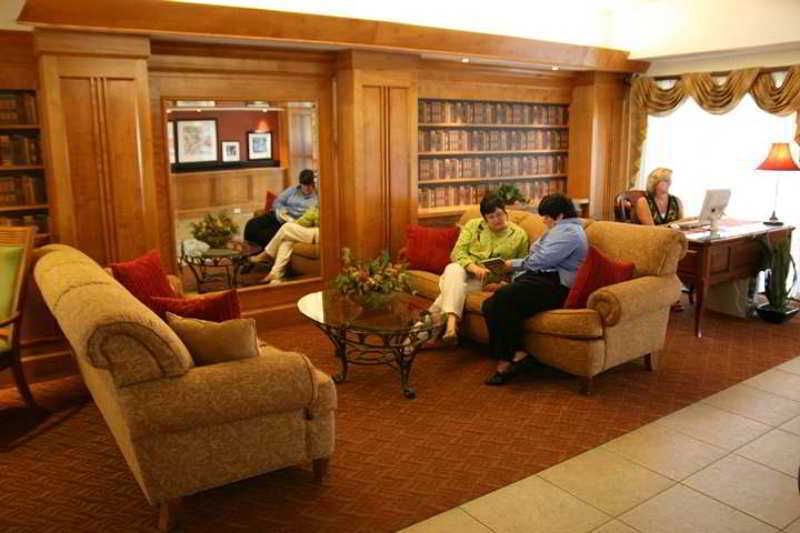 Hampton Inn Hagerstown-Maugansville Interior photo